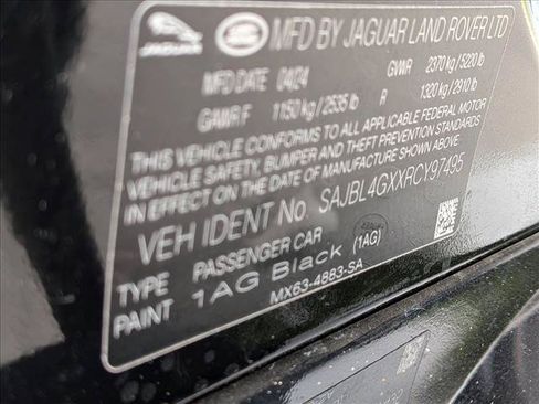 New 2024 Jaguar XF R-Dynamic SE AWD/4WD image 17