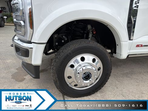 New 2026 Ford F450 Lariat w/ Lariat Ultimate Package AWD/4WD image 9