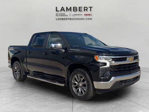 Used 2024 Chevrolet Silverado 1500 LT AWD/4WD image 8