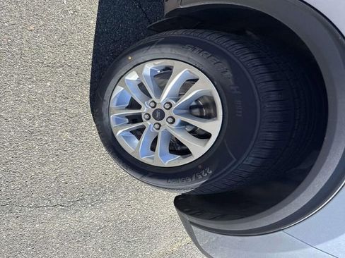 Certified 2022 Ford Escape SE image 13