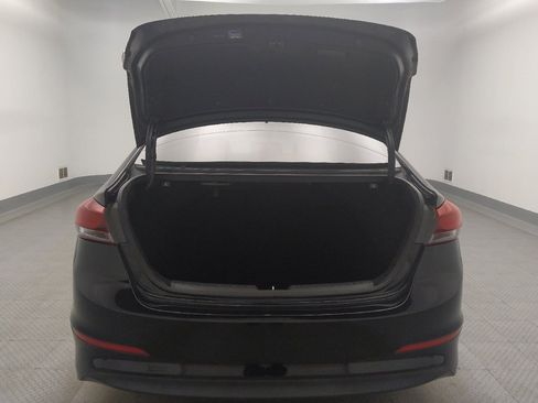 Used 2017 Hyundai Elantra SE w/ SE A/T Tech Package 03 FWD image 29