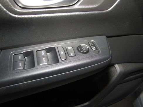 Certified 2025 Honda CR-V Sport image 11