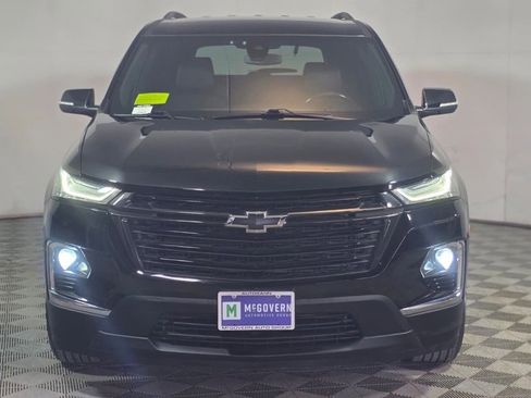 Used 2022 Chevrolet Traverse LT w/ Midnight/Sport Edition image 10