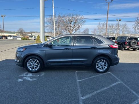 Used 2021 Ford Edge SEL w/ Cargo Accessory Package AWD/4WD image 5