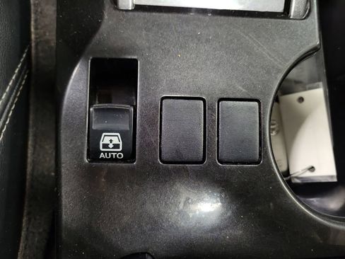 Used 2019 Toyota 4Runner Limited image 16