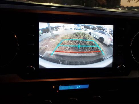 Used 2022 Toyota Tacoma 2WD Double Cab image 23