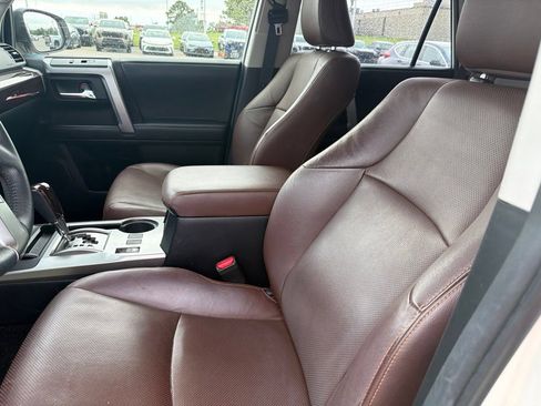 Used 2020 Toyota 4Runner Limited AWD/4WD image 17