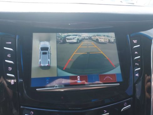 Used 2020 Cadillac Escalade ESV Luxury AWD/4WD image 23