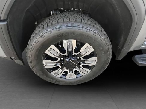 New 2026 GMC Sierra 2500 Denali w/ Technology Package AWD/4WD image 34