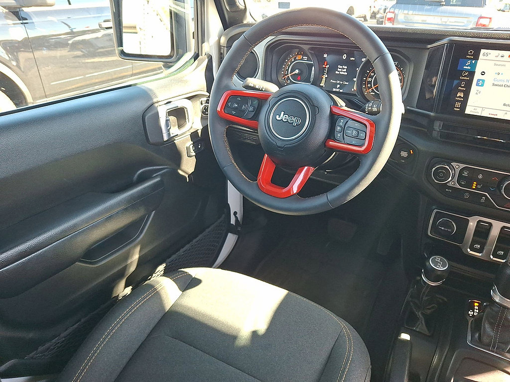 Used 2024 Jeep Wrangler Sport AWD/4WD image 15