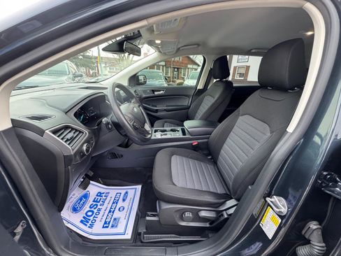 Used 2024 Ford Edge SE image 9