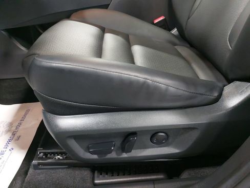Used 2023 Nissan Rogue SV w/ SV Premium B Package AWD/4WD image 29