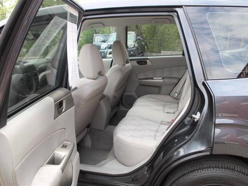 Used 2010 Subaru Forester 2.5X w/ Popular Equipment Group 1A AWD/4WD image 20