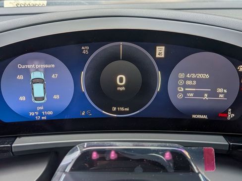 New 2026 Porsche Macan Electric image 17