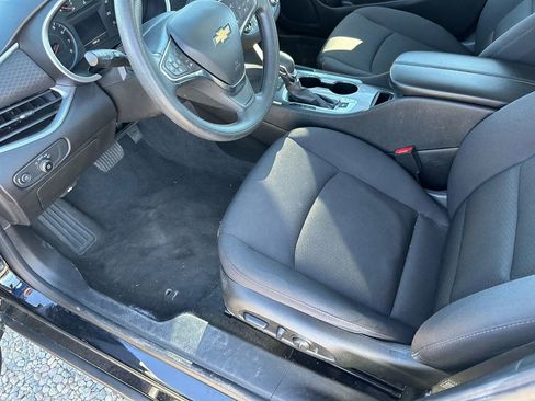 Used 2024 Chevrolet Malibu LT image 37