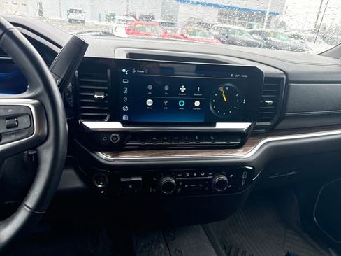 Used 2025 Chevrolet Silverado 1500 LT image 20