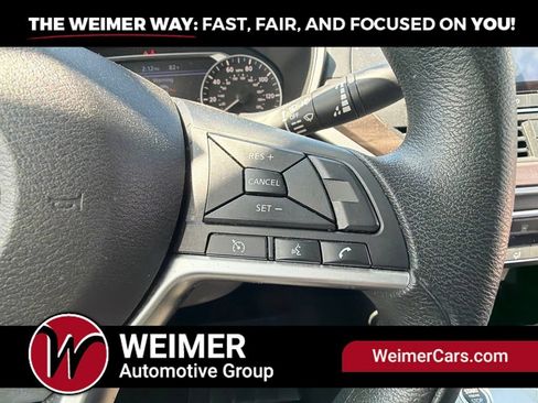 Used 2024 Nissan Altima 2.5 SV FWD image 10