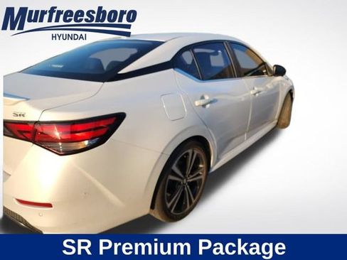 Used 2023 Nissan Sentra SR w/ SR Premium Package FWD image 6
