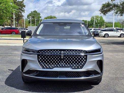 New 2026 Lincoln Nautilus Premier image 3