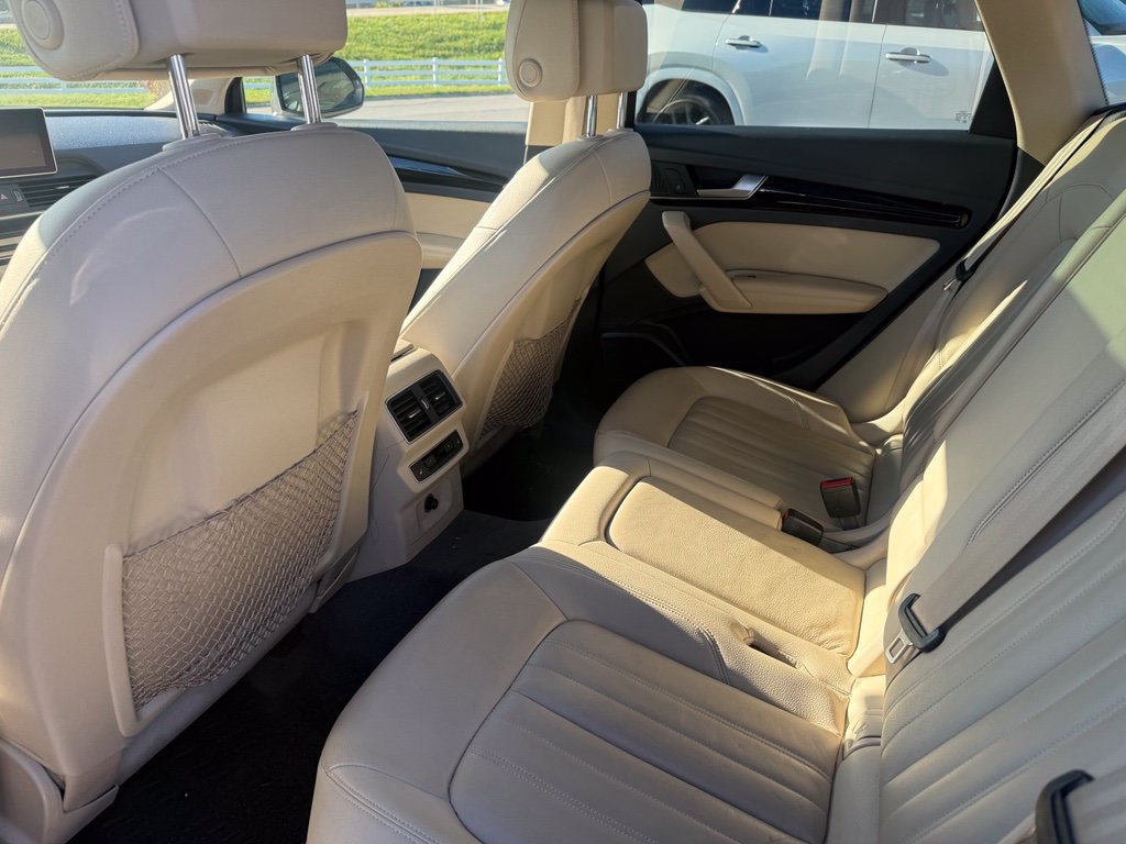 Used 2018 Audi Q5 Prestige AWD/4WD image 11