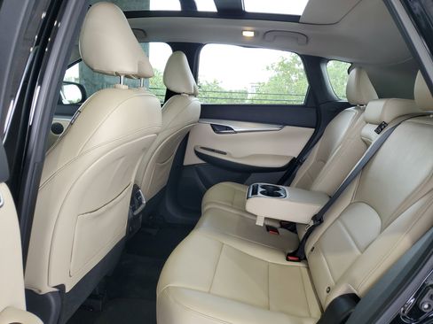 Used 2021 INFINITI QX50 Luxe w/ Cargo Package AWD/4WD image 9