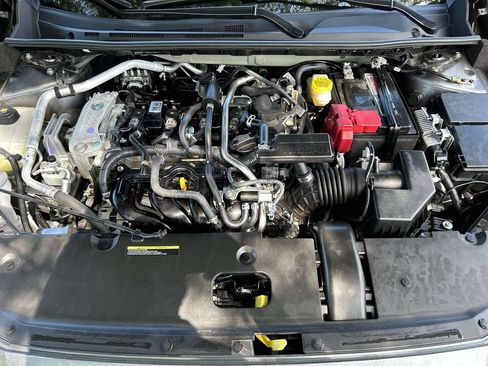 Certified 2025 Nissan Sentra SV w/ SV Premium Package FWD image 32