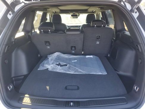 New 2026 Jeep Grand Cherokee Limited w/ Limited Altitude Package image 10