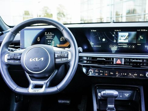 Used 2025 Kia K5 GT image 16