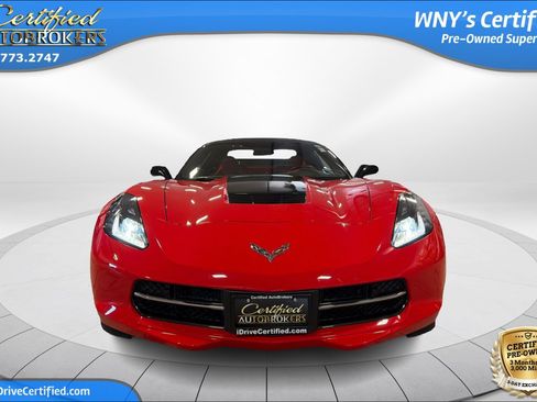 Used 2019 Chevrolet Corvette Stingray Convertible RWD image 2