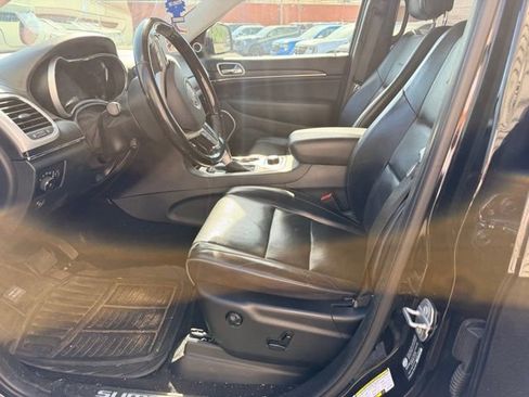 Used 2020 Jeep Grand Cherokee Summit AWD/4WD image 10