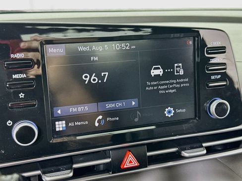 Used 2022 Hyundai Elantra SEL w/ Convenience + Premium Package FWD image 24