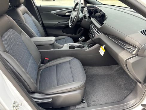 New 2026 Buick Envista Preferred w/ Convenience I Package image 16