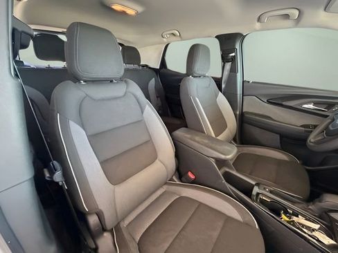 Used 2023 Chevrolet TrailBlazer LT image 31