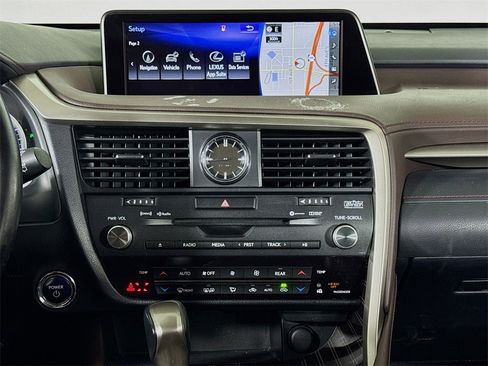 Used 2019 Lexus RX 450hL AWD image 16