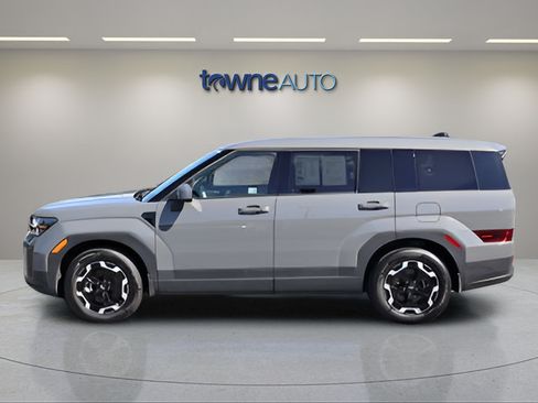 Used 2026 Hyundai Santa Fe SE AWD/4WD image 4