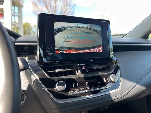 Used 2025 Toyota Corolla SE image 22