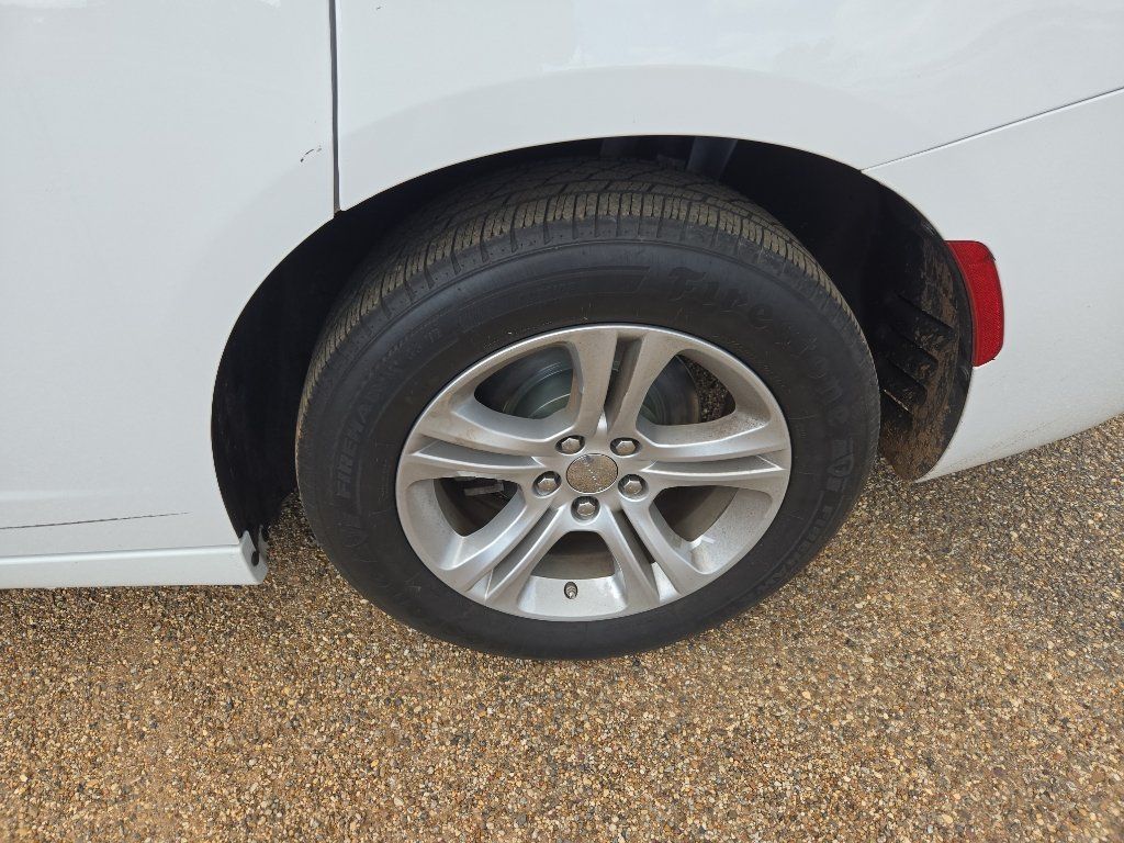 Used 2023 Dodge Charger SXT RWD image 8