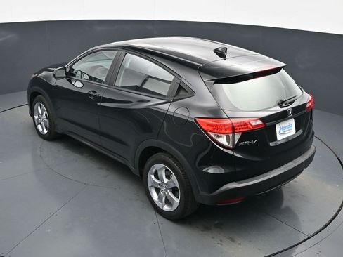 Used 2021 Honda HR-V LX image 14