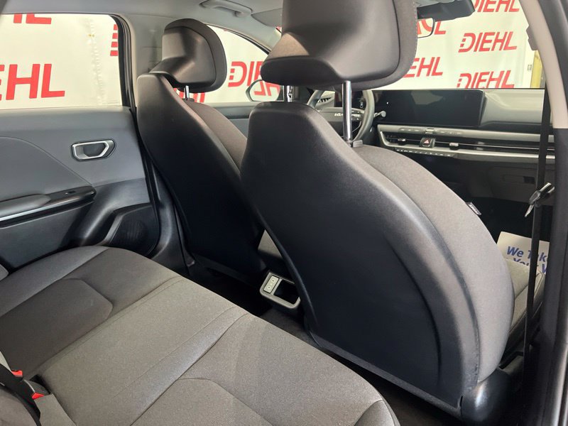 Certified 2025 Kia K4 FWD image 11