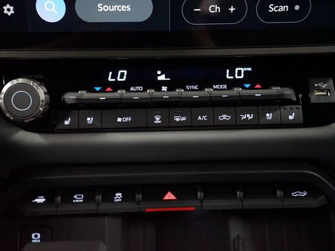New 2026 Toyota Tundra Capstone AWD/4WD image 22