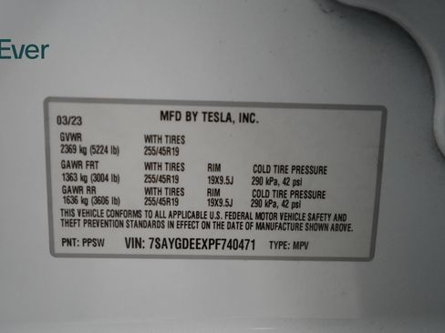 Used 2023 Tesla Model Y Long Range AWD/4WD image 29