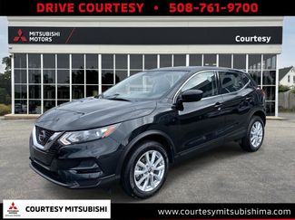 Used 2021 Nissan Rogue Sport S video 1