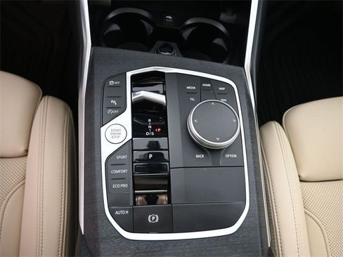 New 2026 BMW 330i Sedan w/ M Sport Package image 6