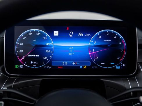 Used 2024 Mercedes-Benz CLE 53 AMG 4MATIC image 25