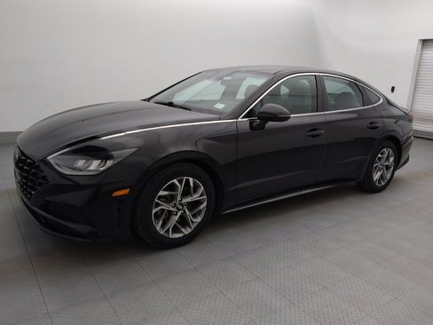 Used 2020 Hyundai Sonata SEL image 2