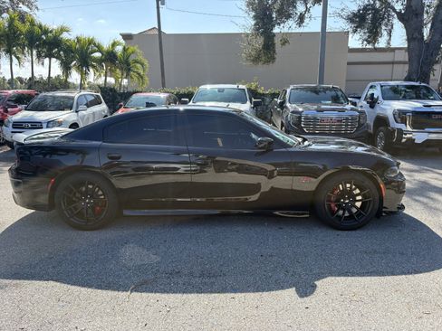 Used 2023 Dodge Charger Scat Pack w/ Dynamics Package image 8