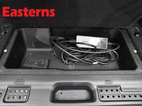 Used 2023 Jeep Wrangler Unlimited Sahara image 23