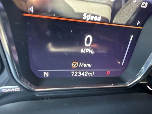 Used 2021 GMC Yukon Denali AWD/4WD image 12