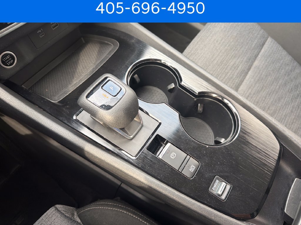Used 2023 Nissan Rogue SV FWD image 31
