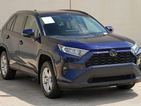 Used 2021 Toyota RAV4 XLE w/ Convenience Package FWD image 50